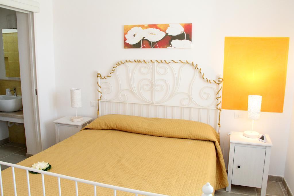 Villini Di Sant'Andreas Apartman Monopoli Szoba fotó